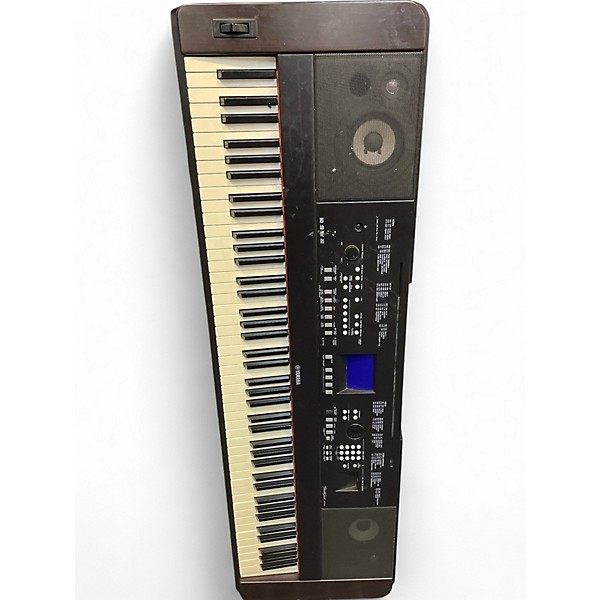 Used Yamaha DGX 650 Arranger Keyboard