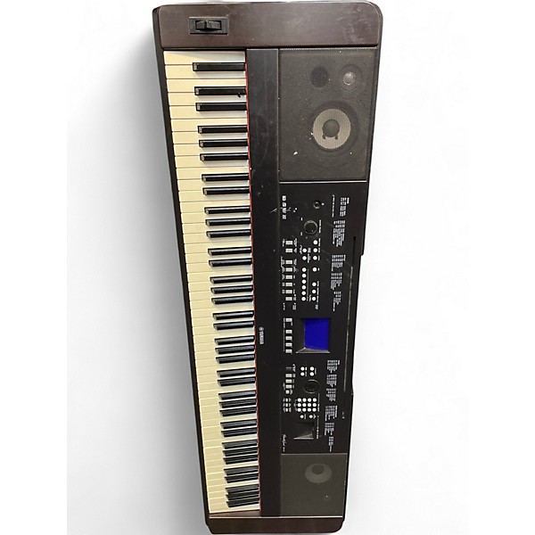 Used Yamaha DGX 650 Arranger Keyboard