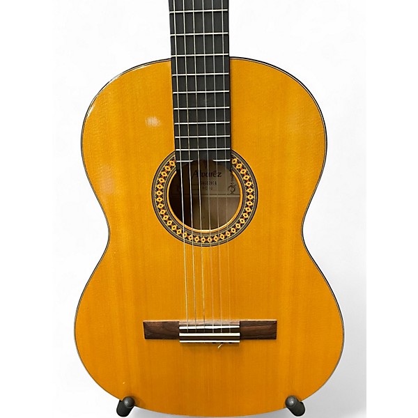 Used Alvarez rc10 natural Classical Acoustic Guitar
