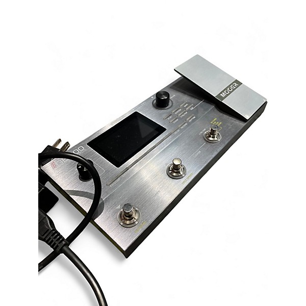 Used Mooer GE 200 Effect Pedal Package