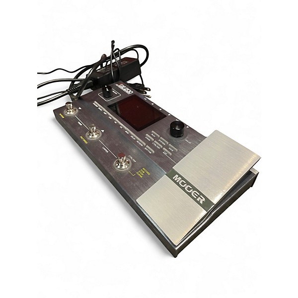 Used Mooer GE 200 Effect Pedal Package