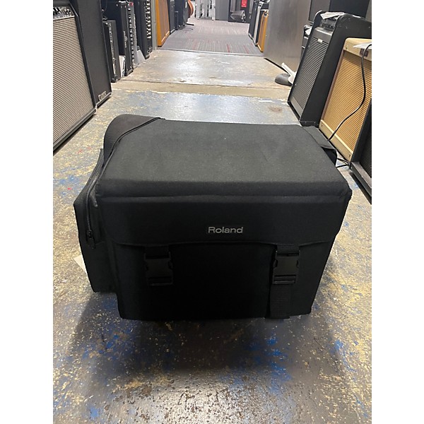 Used Roland AC 60 Battery Powered Amp