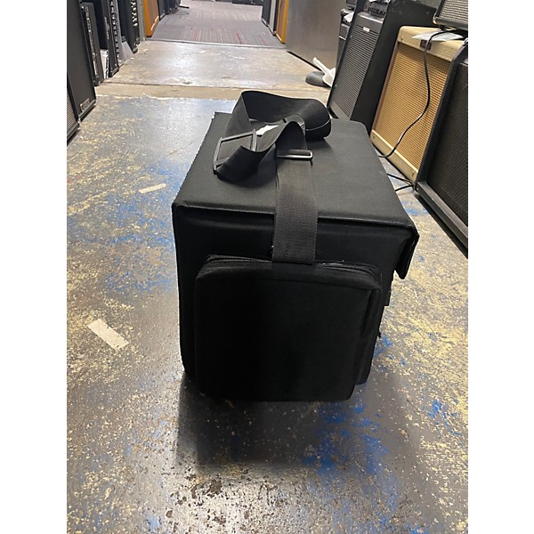 Used Roland AC 60 Battery Powered Amp