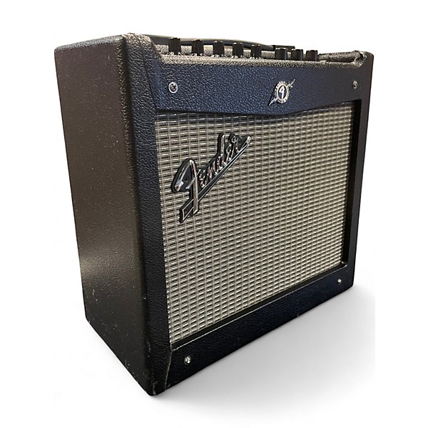 Used Fender Mustang I V2 20W 1X8 Guitar Combo Amp