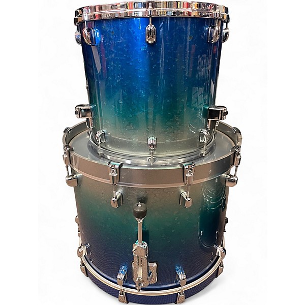 Used TAMA 4 Piece STARCLASSIC WALNUT BIRCH MOLTEN BLUE ICE FADE Drum Kit