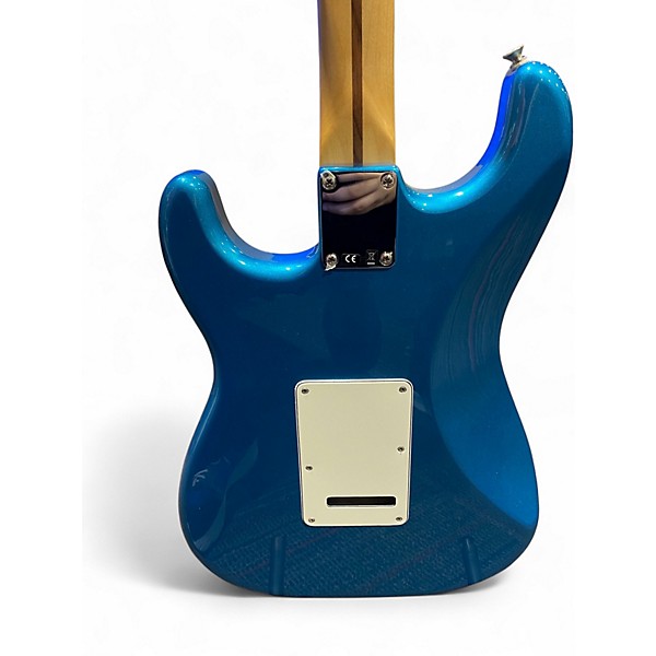 Used Fender Standard Stratocaster Lake Placid Blue Solid Body Electric Guitar