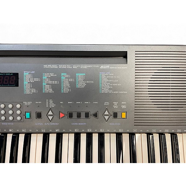 Used Yamaha PSR-300