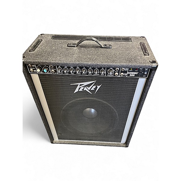 Used Peavey Combo 300 Bass Combo Amp