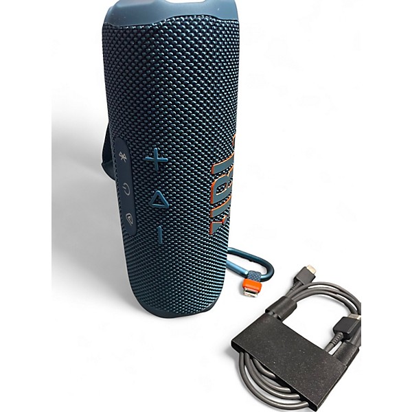 Used JBL FLIP 7 Bluetooth Speaker