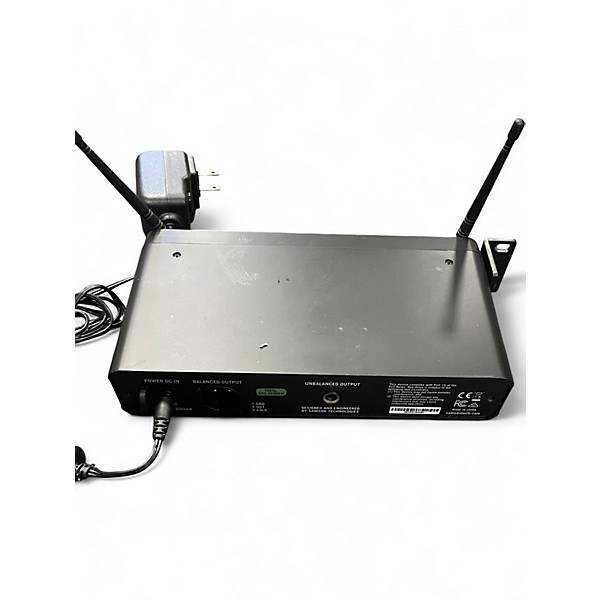 Used Samson CR88X Wireless System