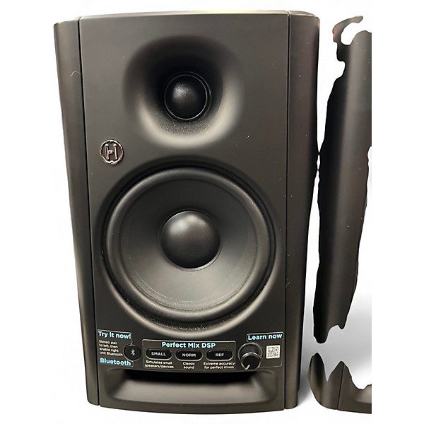 Used Harbinger vari sm505 pair Powered Monitor