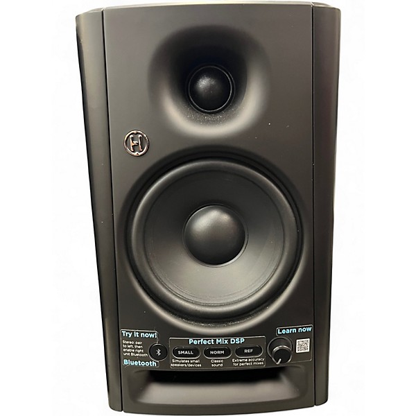 Used Harbinger vari sm505 pair Powered Monitor
