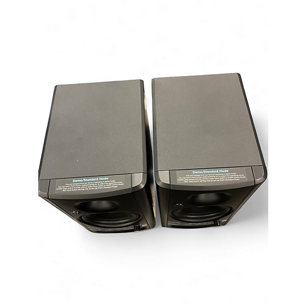 Used Harbinger vari sm505 pair Powered Monitor