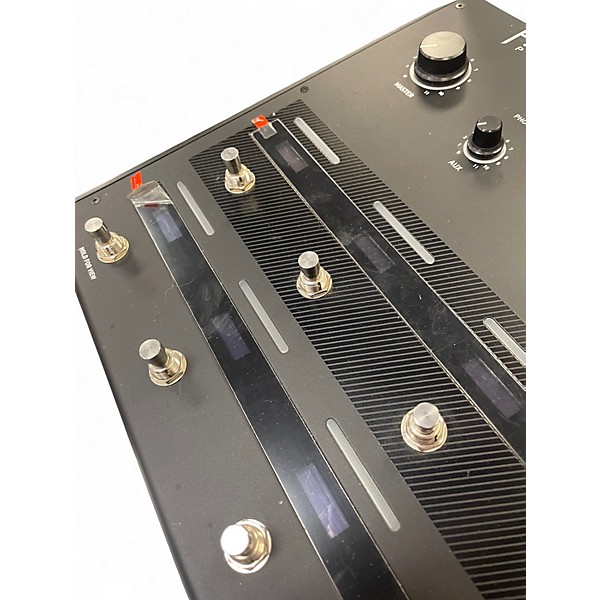Used HeadRush PEDALBOARD Effect Processor