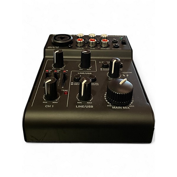 Used Rockville ROCKMIX 5 Powered Mixer
