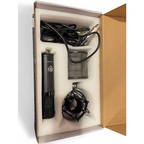 Used Rockville RCM PRO PROFESSIONAL CARDOID CONDENSER MICROPHONE Condenser Microphone