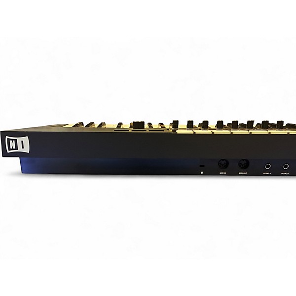 Used Native Instruments Komplete Kontrol S49 MK2 MIDI Controller