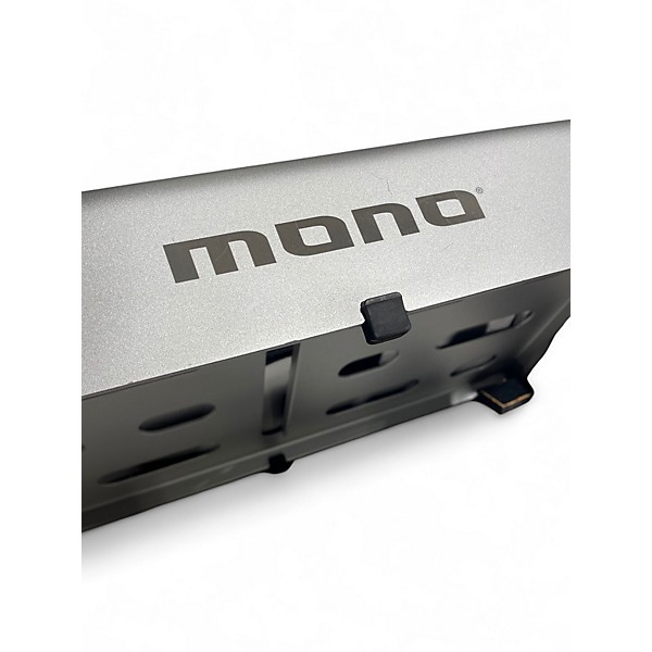 Used MONO TOUR 2.0 MEDIUM BOARD Pedal Board