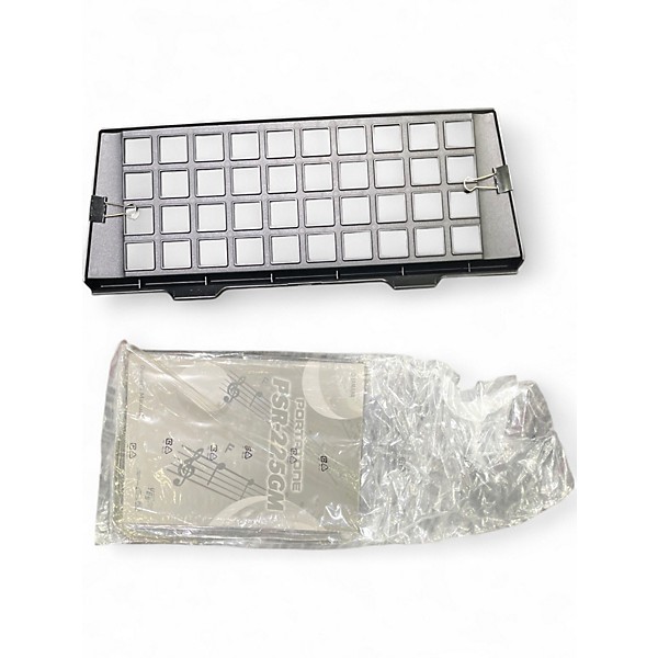 Used Yamaha PSR 225GM Portable Keyboard