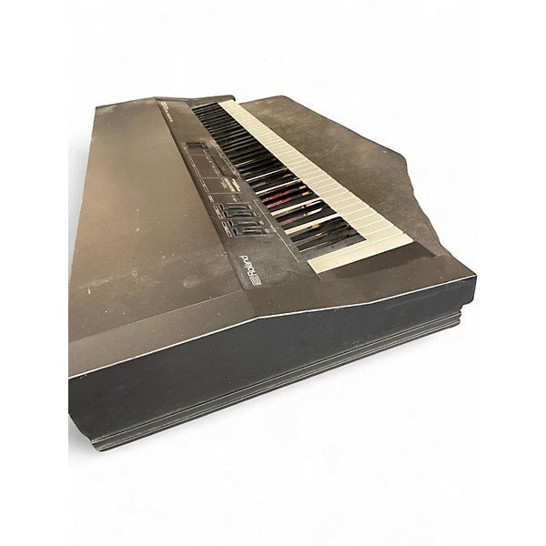 Used Roland RDS250s Digital Piano
