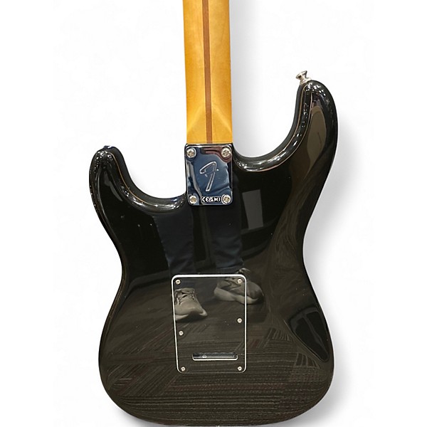 Used Fender PLAYER II STRATOCASTER BLACK Solid Body Electric Guitar