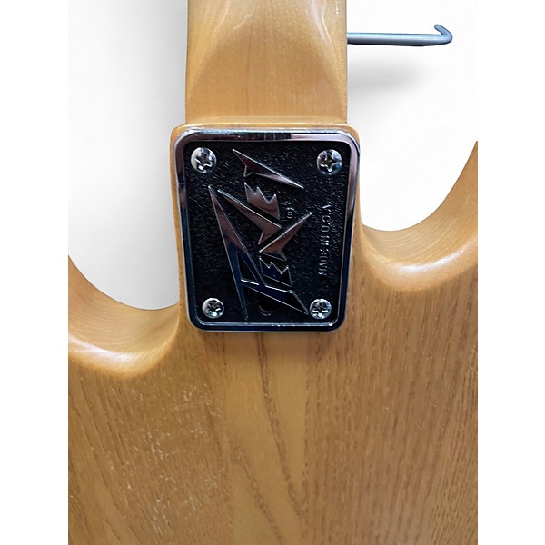 Vintage 1979 Peavey T40 Natural Electric Bass Guitar