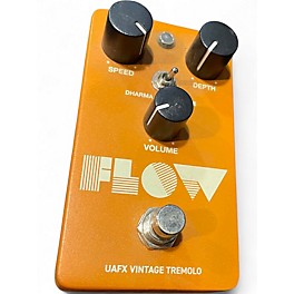 Used Universal Audio FLOW VINTAGE TREMLO Effect Pedal