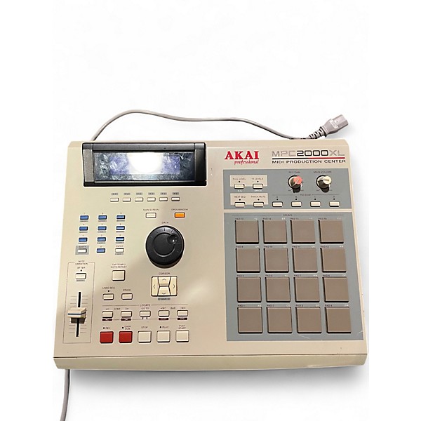 Used Akai Professional MPC2000XL Production Controller