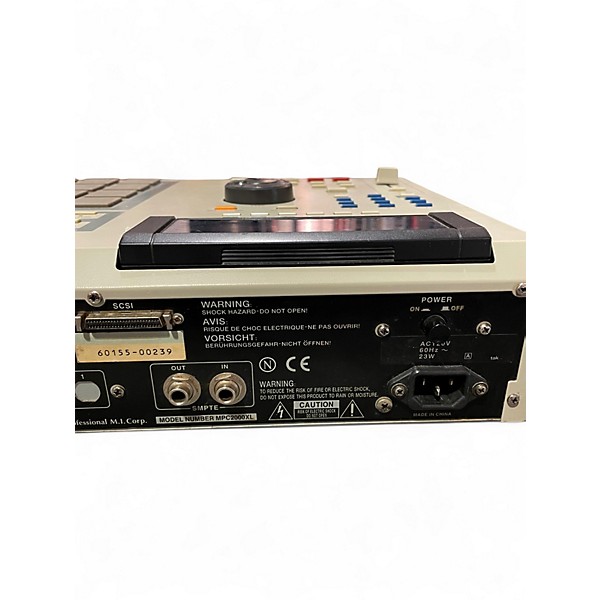 Used Akai Professional MPC2000XL Production Controller