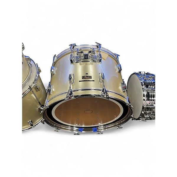 Used 1970s Pearl 9 Piece 1970s Fiber Glass kit silver satin Drum Kit