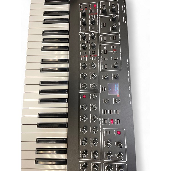 Used Sequential prophet rev 2 Synthesizer