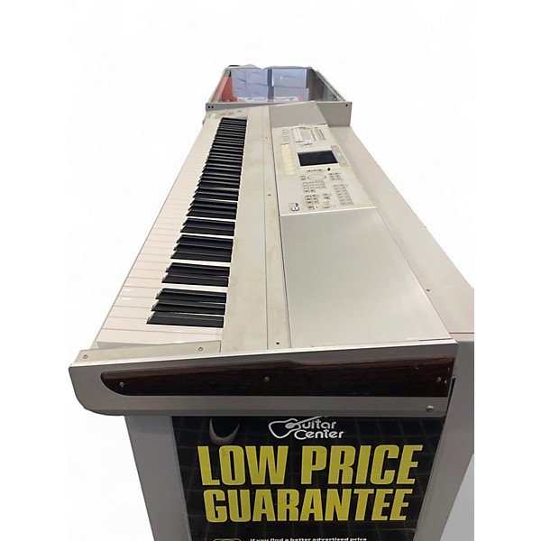 Used KORG M3 88 Key Keyboard Workstation