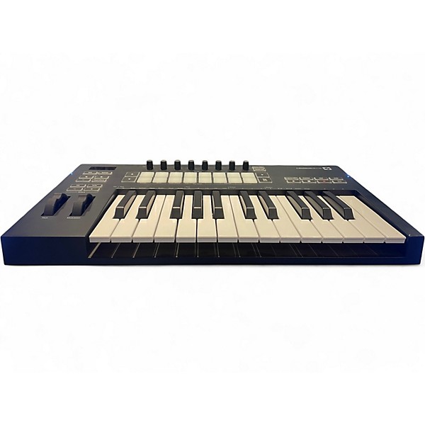 Used Novation Launchkey 25 Key MIDI Controller