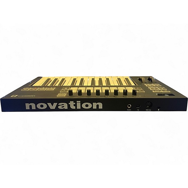Used Novation Launchkey 25 Key MIDI Controller