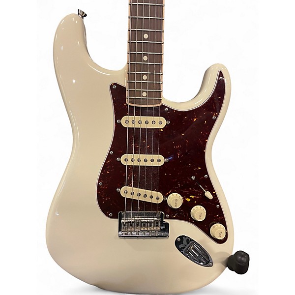 Used Fender American Professional Stratocaster SSS Olympic White Solid Body Electric Guitar