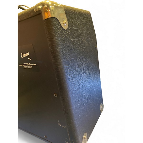Used Squier champ 15 Battery Powered Amp