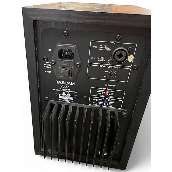 Used TASCAM VLA5 Powered Monitor