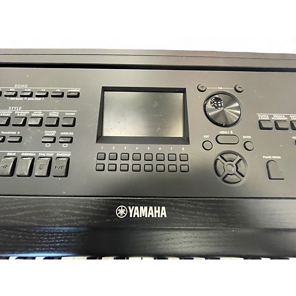Used Yamaha DGX670 Keyboard Workstation