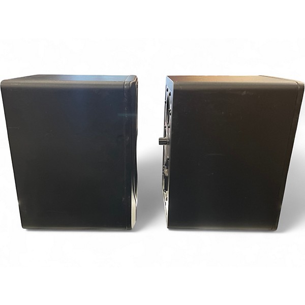 Used M-Audio BX5 D2 Pair Powered Monitor