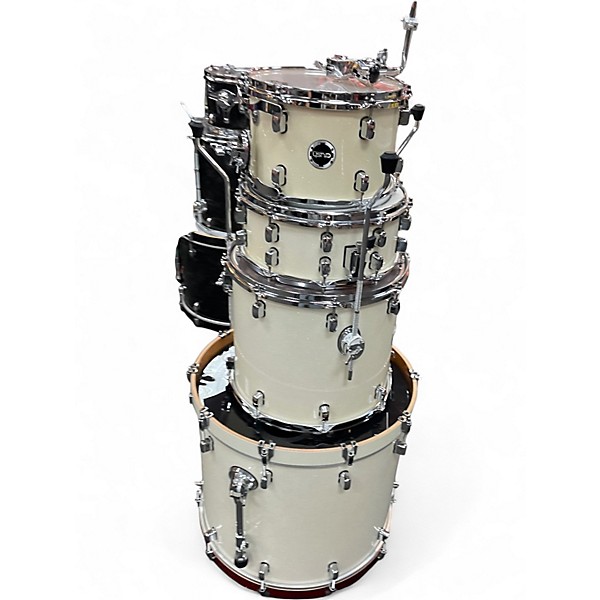 Used Crush Drums & Percussion 4 Piece Sublime Maple Snow White Drum Kit