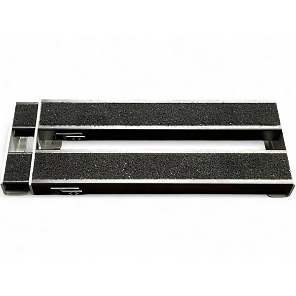 Used D'Addario XPND2 Expanding Pedal Board