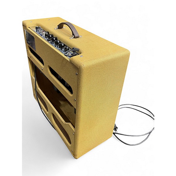 Used Fender Pr 143 Guitar Cabinet
