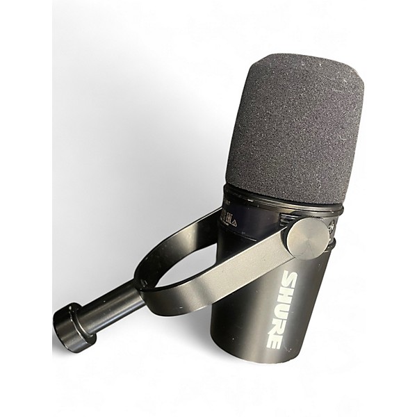 Used Shure MV7 Dynamic Microphone