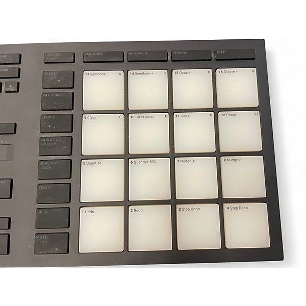 Used Maschine MIKRO MK 3 MIDI Controller