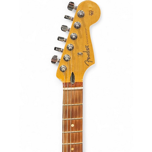 Used Fender LIMITED EDITION PLAYER STRATOCASTER Shell Pink Solid Body Electric Guitar