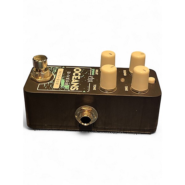 Used Electro-Harmonix oceans 3 verb Effect Pedal