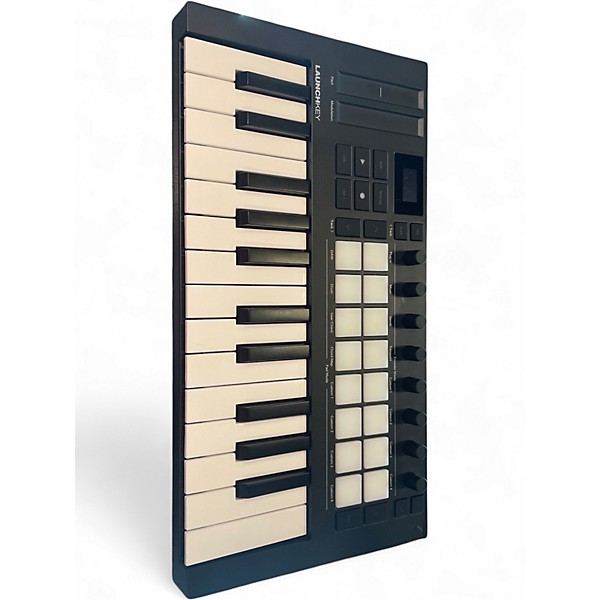 Used Novation Launchkey 25 Key MIDI Controller