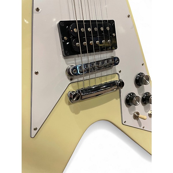 Used 2022 Gibson 1970S FLYING V Classic White Solid Body Electric Guitar