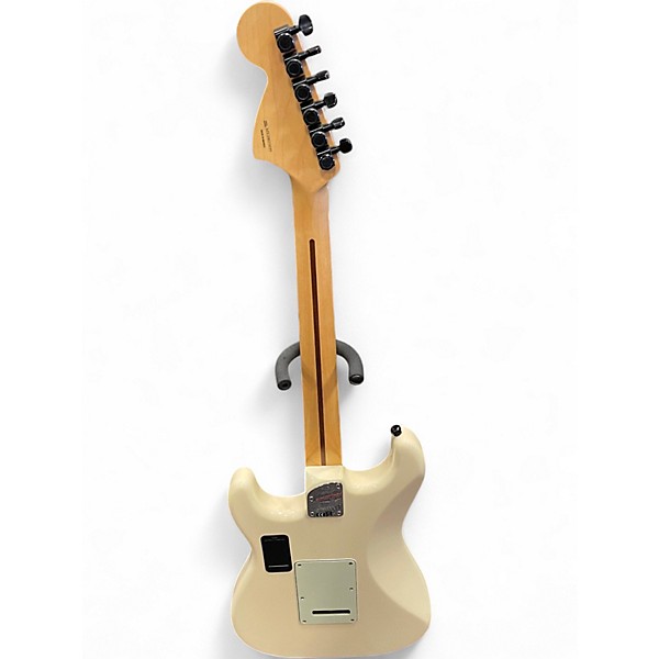 Used Fender Deluxe Roadhouse Stratocaster Olympic White Solid Body Electric Guitar