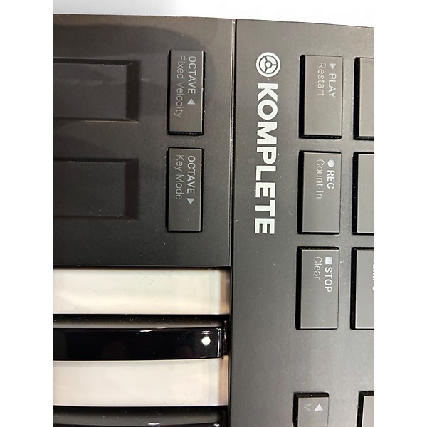 Used Native Instruments KOMPLETE M32 MIDI Controller